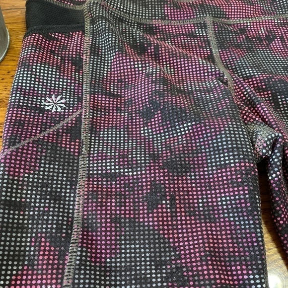 Athleta Women’s Maze Be Free Knicker Capri… - Picture 3 of 11